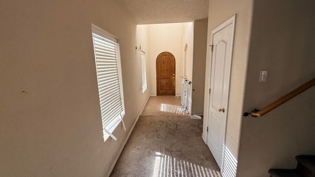 1339 Mountain Vista Drive SE, Rio Rancho, NM 87124