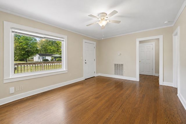 24 E Stevens St, Cookeville, TN 38501