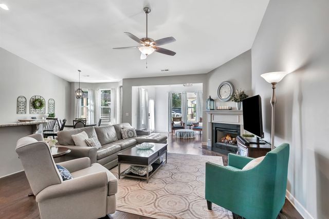 2 Faith Ct, Mount Juliet, TN 37122
