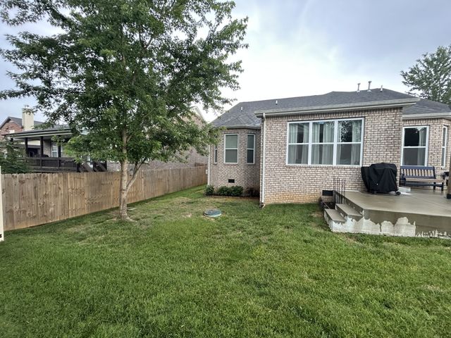 2 Faith Ct, Mount Juliet, TN 37122