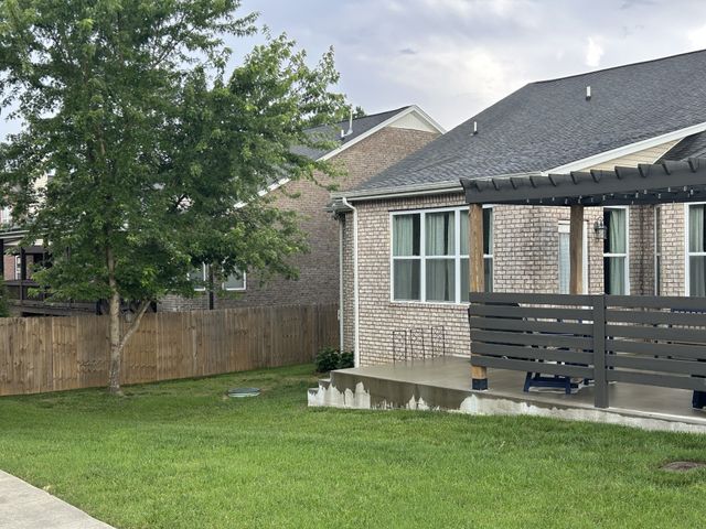 2 Faith Ct, Mount Juliet, TN 37122