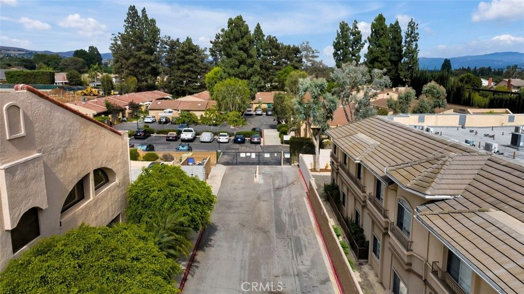 4782 Lakeview, Yorba Linda, CA 92886 — photo 4