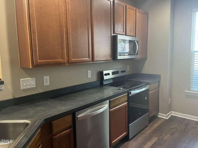 130 Point Comfort Lane, Cary, NC 27519