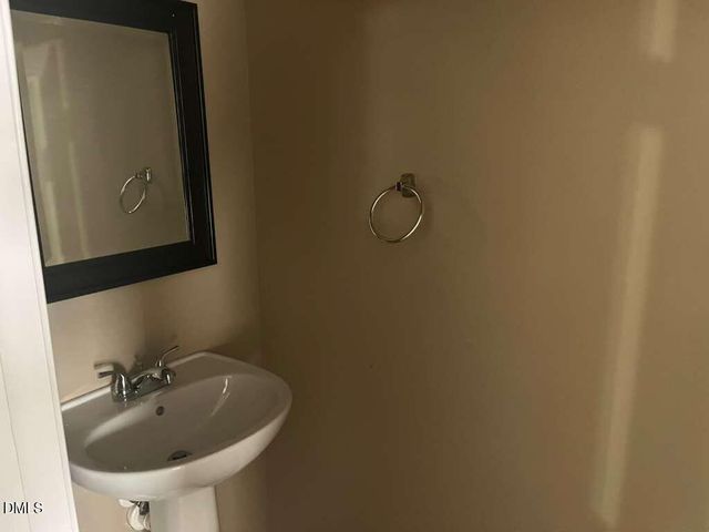 130 Point Comfort Lane, Cary, NC 27519