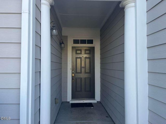 130 Point Comfort Lane, Cary, NC 27519