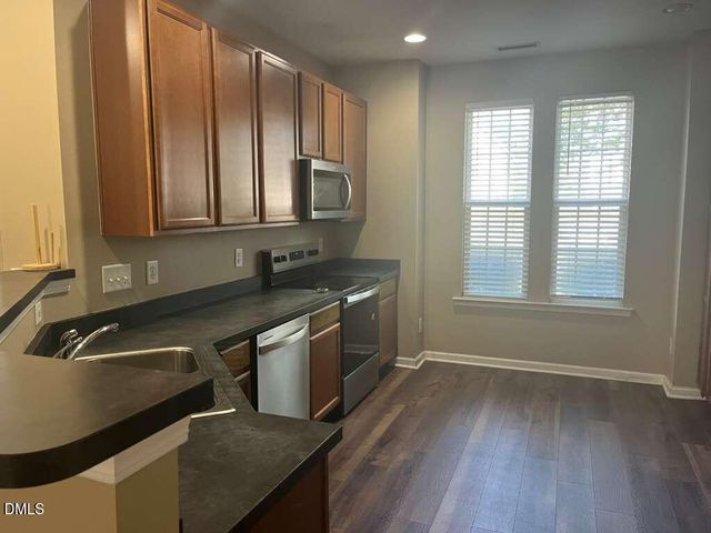 130 Point Comfort Lane, Cary, NC 27519