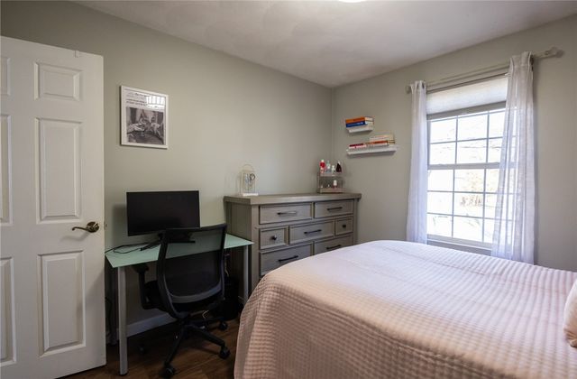 367 Commonwealth Avenue, Warwick, RI 02886