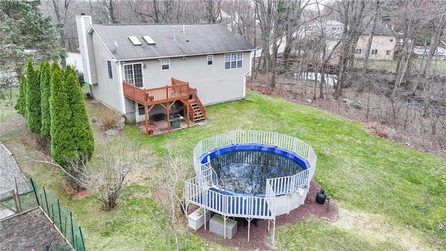 367 Commonwealth Avenue, Warwick, RI 02886