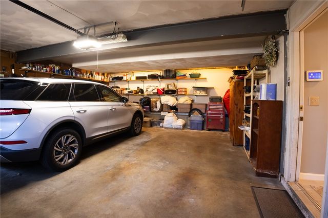 367 Commonwealth Avenue, Warwick, RI 02886