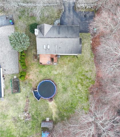 367 Commonwealth Avenue, Warwick, RI 02886