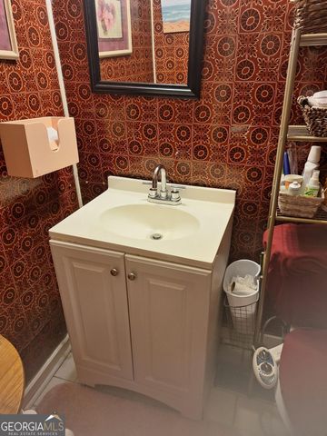 619 Seiler Avenue, Savannah, GA 31401