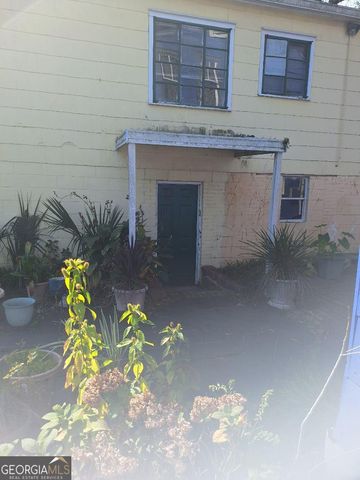 619 Seiler Avenue, Savannah, GA 31401