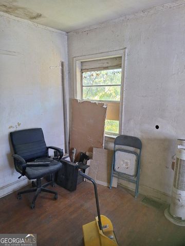 619 Seiler Avenue, Savannah, GA 31401