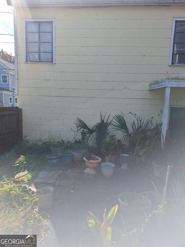 619 Seiler Avenue, Savannah, GA 31401