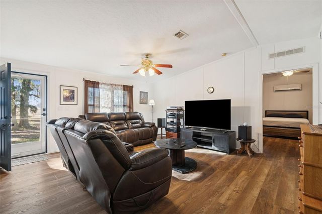 10931 NE 95TH STREET, Archer, FL 32618