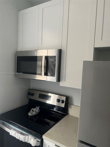 1450 SW 4th Street 4, Miami, FL 33135
