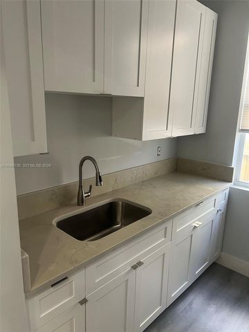 1450 SW 4th Street 4, Miami, FL 33135
