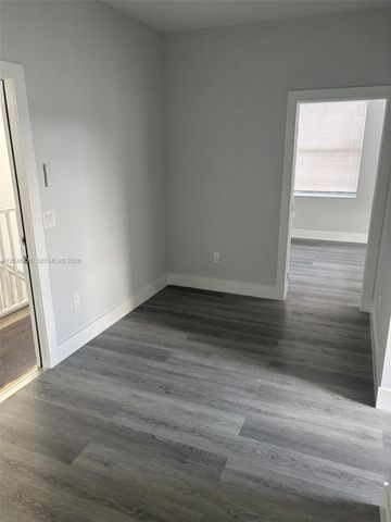 1450 SW 4th Street 4, Miami, FL 33135