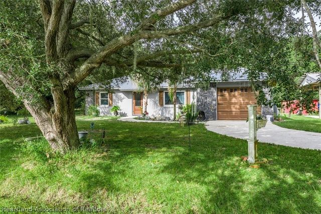133 Park Land Drive, Lake Placid, FL 33852