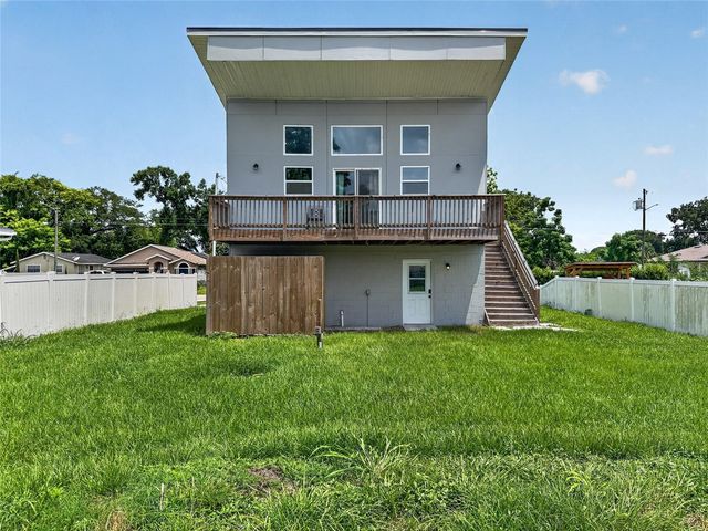 126 1ST STREET, Orlando, FL 32824