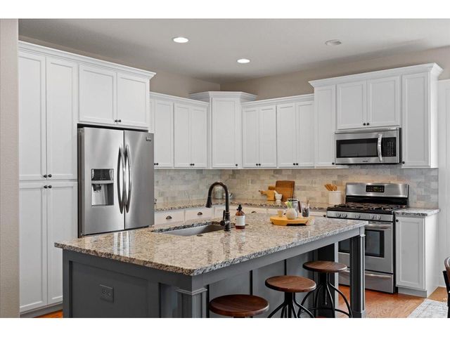 909 Burrowing Owl Dr, Fort Collins, CO 80525