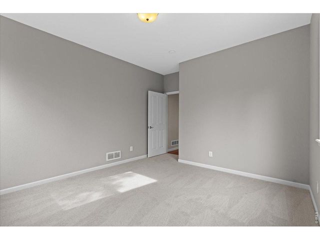 909 Burrowing Owl Dr, Fort Collins, CO 80525