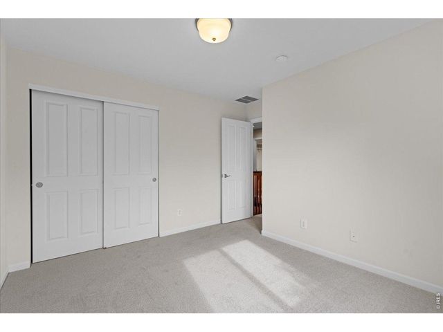 909 Burrowing Owl Dr, Fort Collins, CO 80525