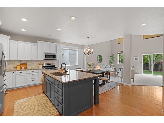 909 Burrowing Owl Dr, Fort Collins, CO 80525