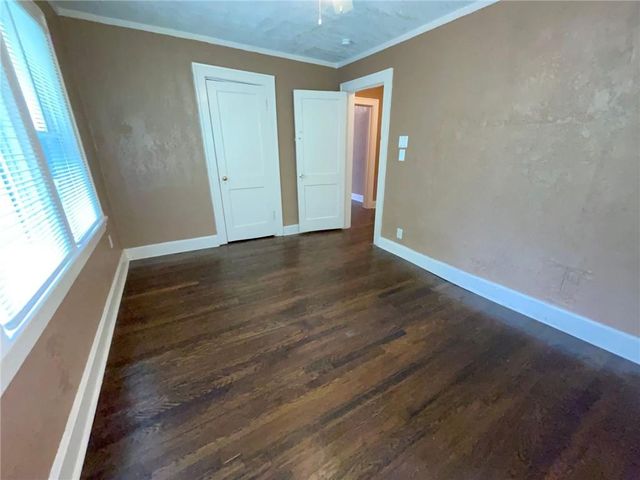 5341 Paseo Boulevard, Kansas City, MO 64110