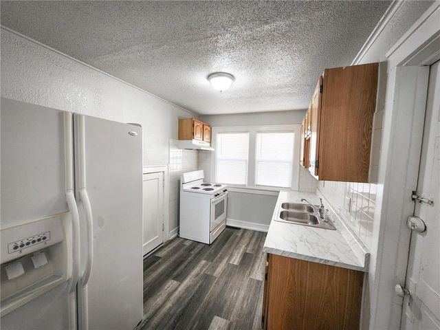 5341 Paseo Boulevard, Kansas City, MO 64110