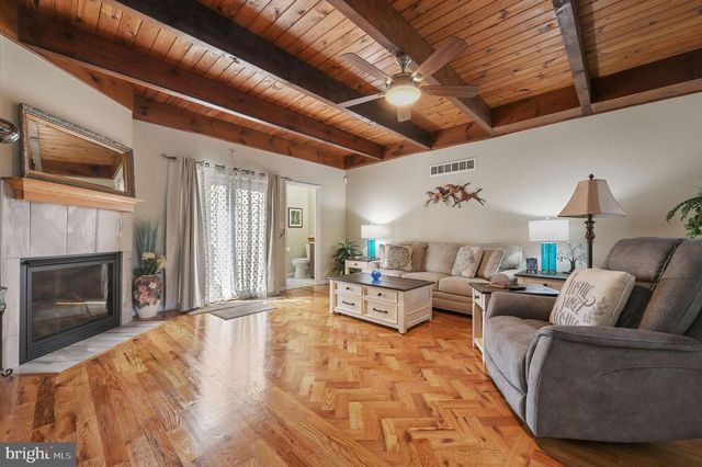 22 CHATHAM CT, Dover, DE 19901