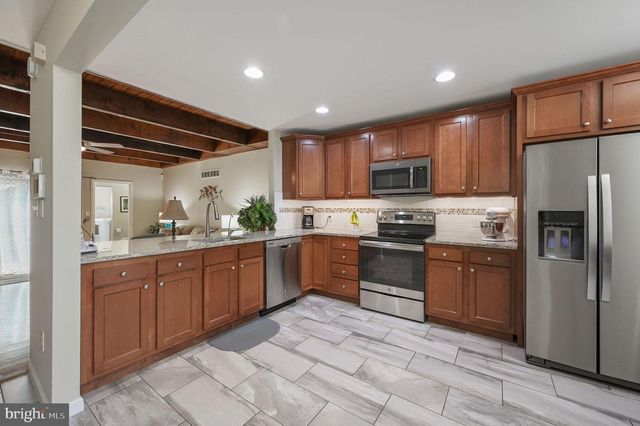 22 CHATHAM CT, Dover, DE 19901