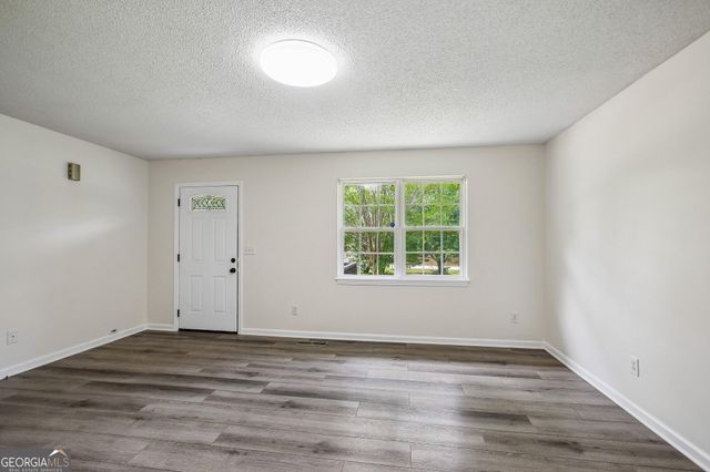 658 Earl North Road, Newnan, GA 30263