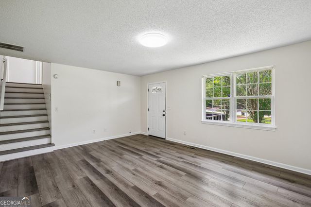 658 Earl North Road, Newnan, GA 30263