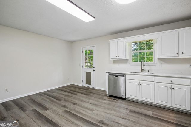 658 Earl North Road, Newnan, GA 30263
