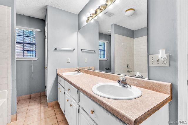 384 Forest Park Drive, Montgomery, AL 36109