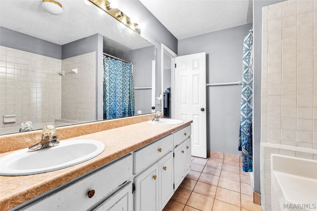 384 Forest Park Drive, Montgomery, AL 36109