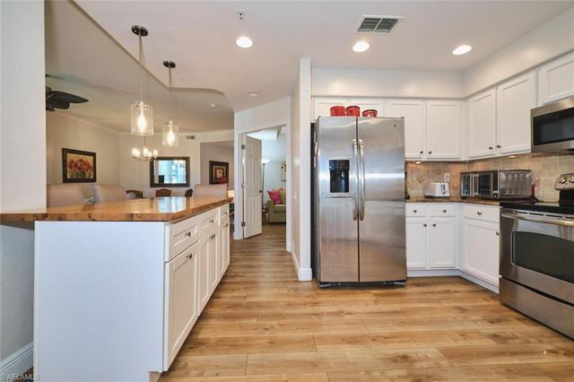 16400 Millstone CIR 206, Fort Myers, FL 33908