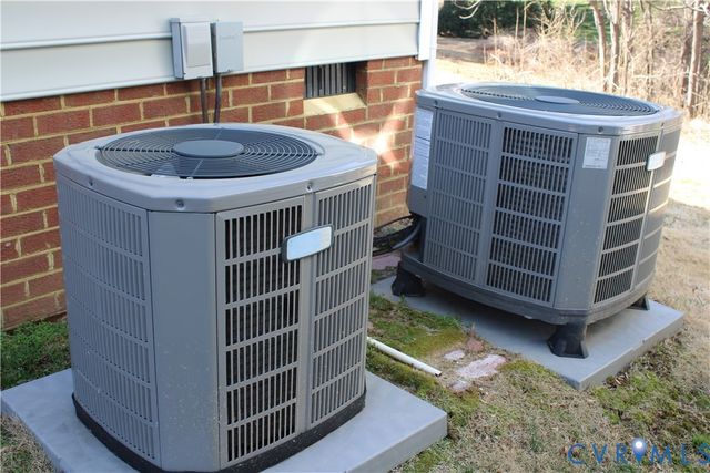 9061 Vidette Ln, Mechanicsville, VA 23116