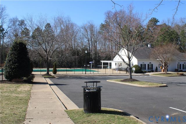 9061 Vidette Ln, Mechanicsville, VA 23116