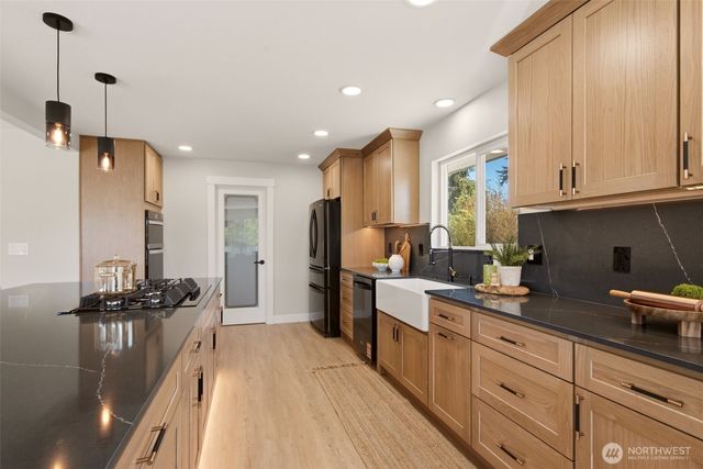502 23rd Avenue, Milton, WA 98354