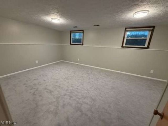 6960 Lockwood Boulevard, Youngstown, OH 44512