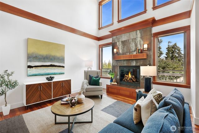 22211 1st Drive SE, Bothell, WA 98021