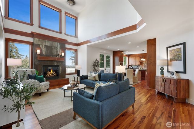 22211 1st Drive SE, Bothell, WA 98021