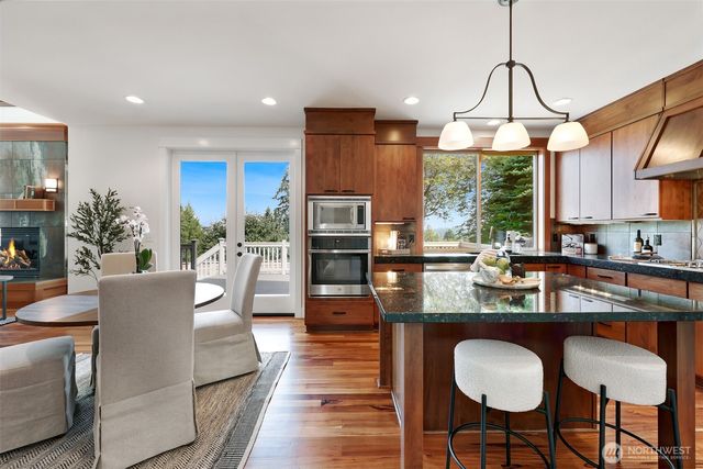 22211 1st Drive SE, Bothell, WA 98021