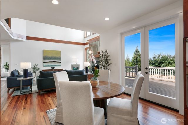 22211 1st Drive SE, Bothell, WA 98021