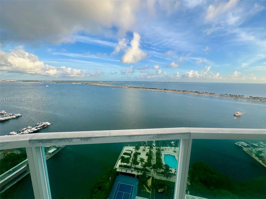 2101 Brickell Ave 2306, Miami, FL 33129