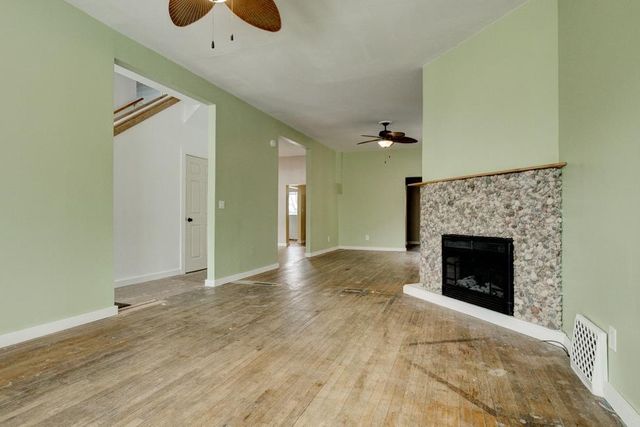 813 6TH AVENUE, Menominee, MI 49858