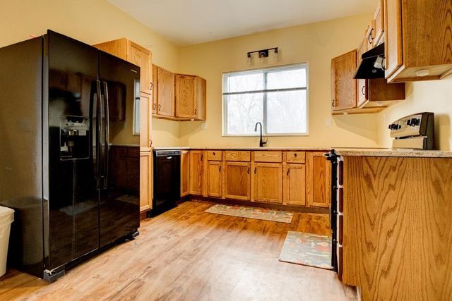 813 6TH AVENUE, Menominee, MI 49858