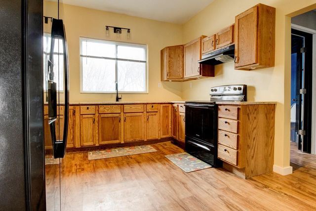 813 6TH AVENUE, Menominee, MI 49858